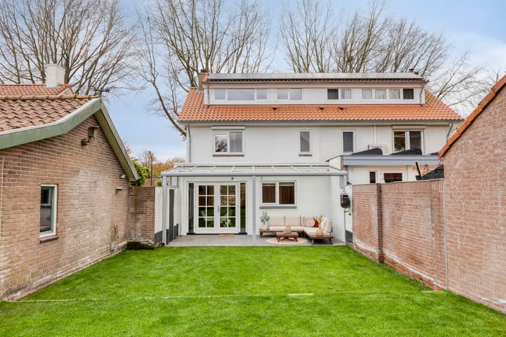 Foto 31 van Nassaustraat 18