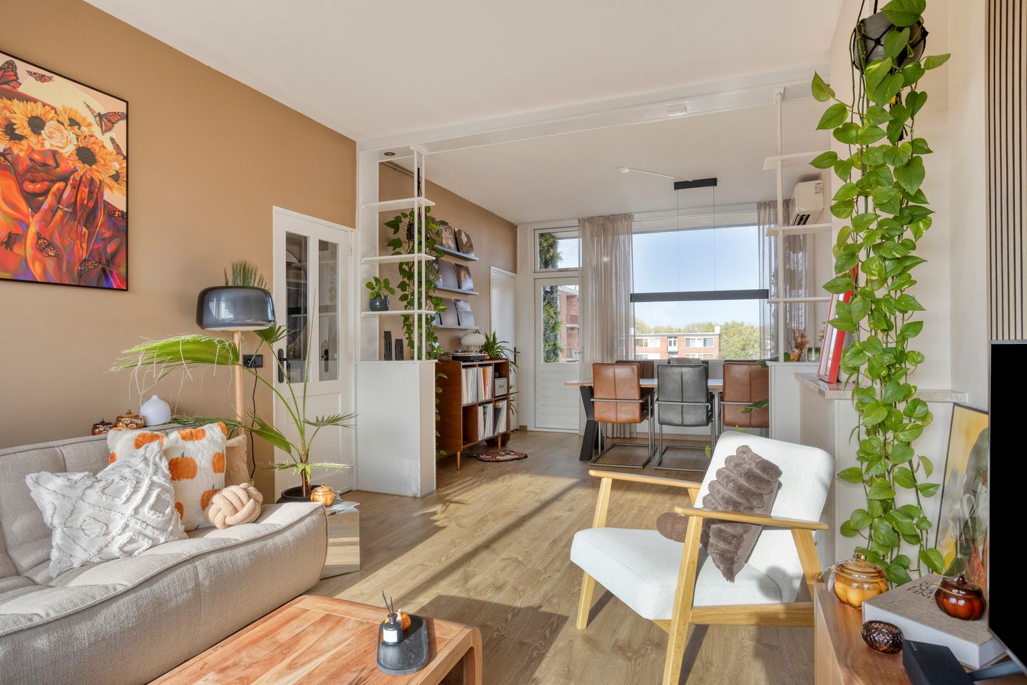 Photo 10 of Aagje Dekenstraat 22-B