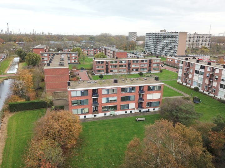 Photo 19 of Aagje Dekenstraat 22-B