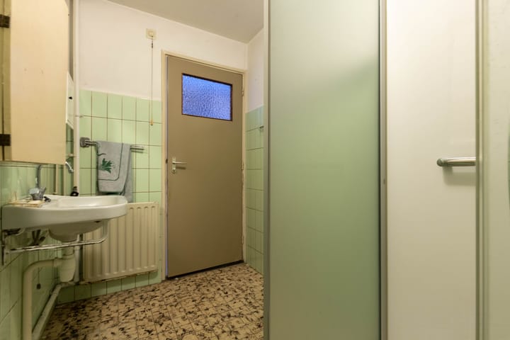 Photo 42 of Leidsevaartlaan 35