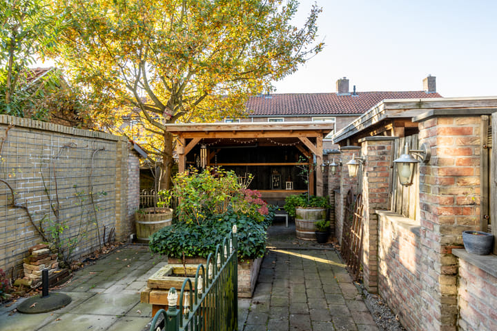 Foto 42 van Koestraat 42