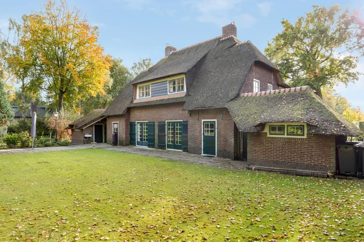 Foto 40 van Naarderweg 34