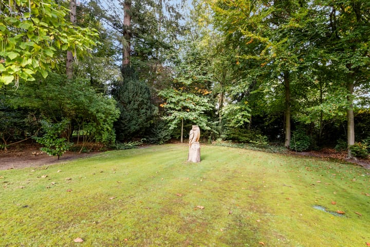 Foto 41 van Naarderweg 34