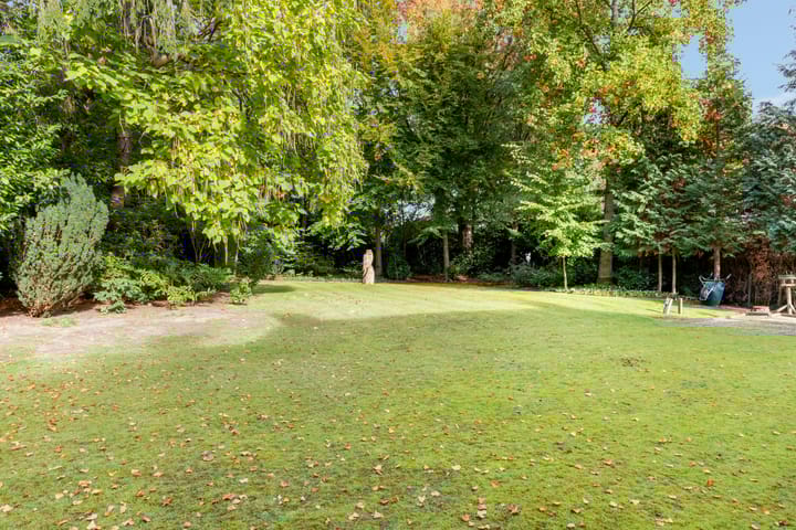 Foto 42 van Naarderweg 34