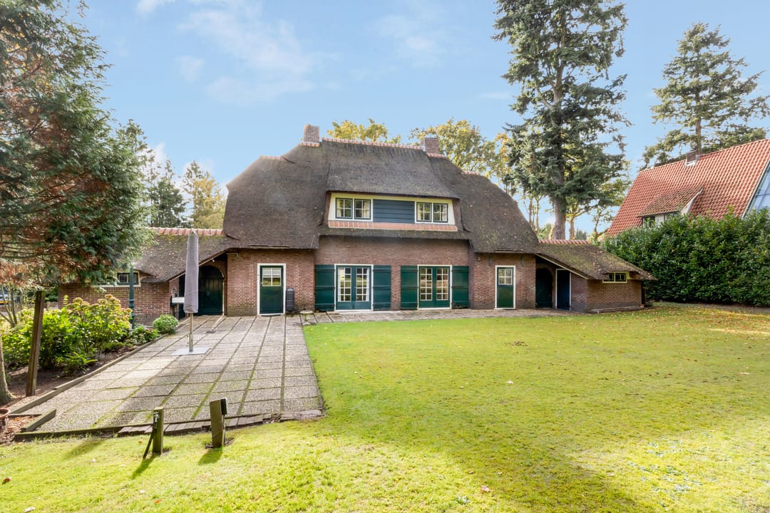 Foto 43 van Naarderweg 34