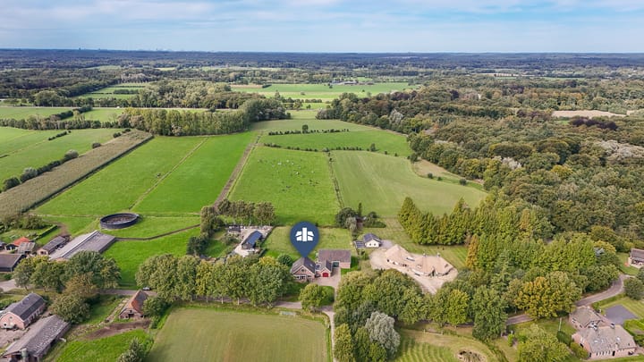 Photo 4 of Ekris 87-A