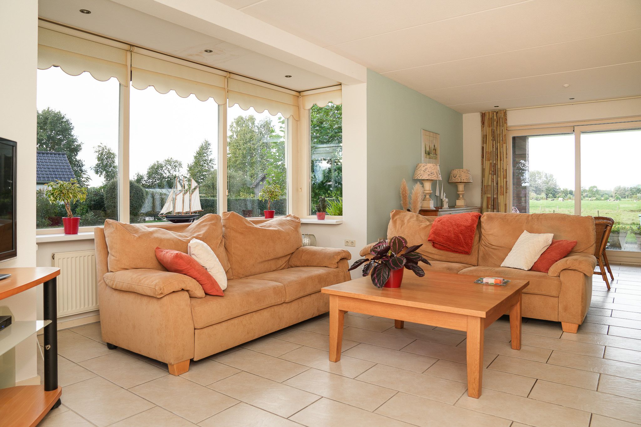 Foto 6 van Ekris 87-A