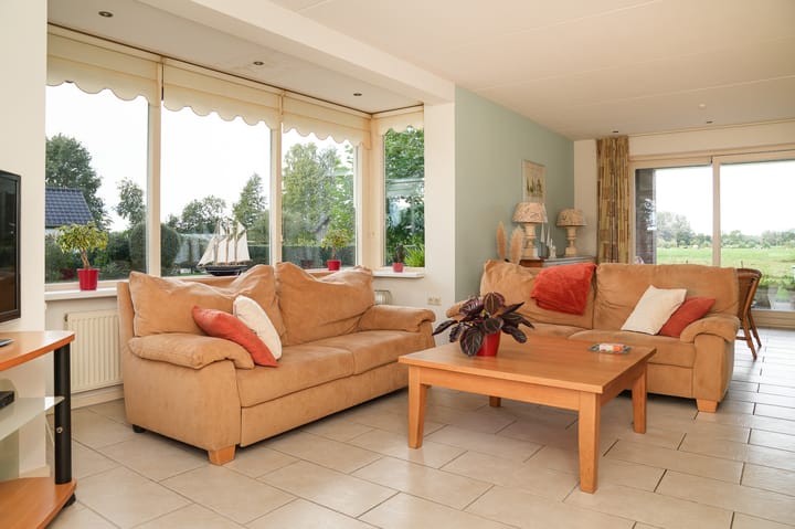 Photo 6 of Ekris 87-A