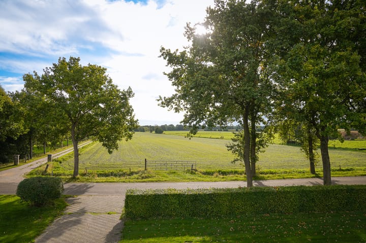 Photo 17 of Ekris 87-A