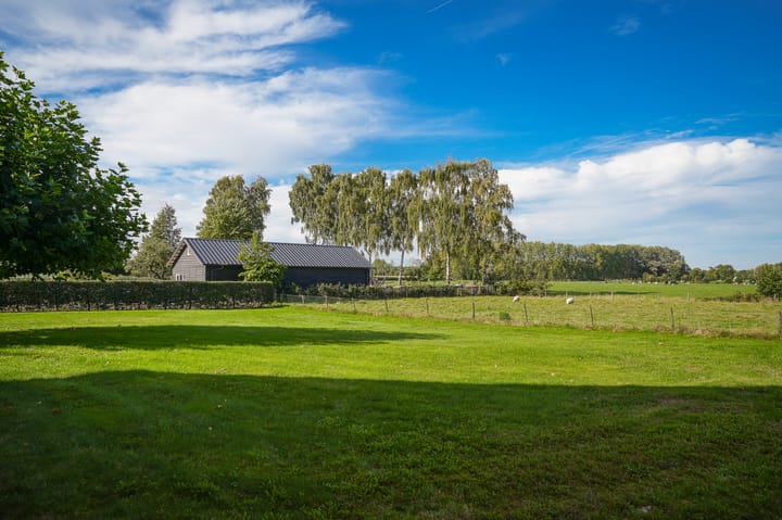 Photo 23 of Ekris 87-A