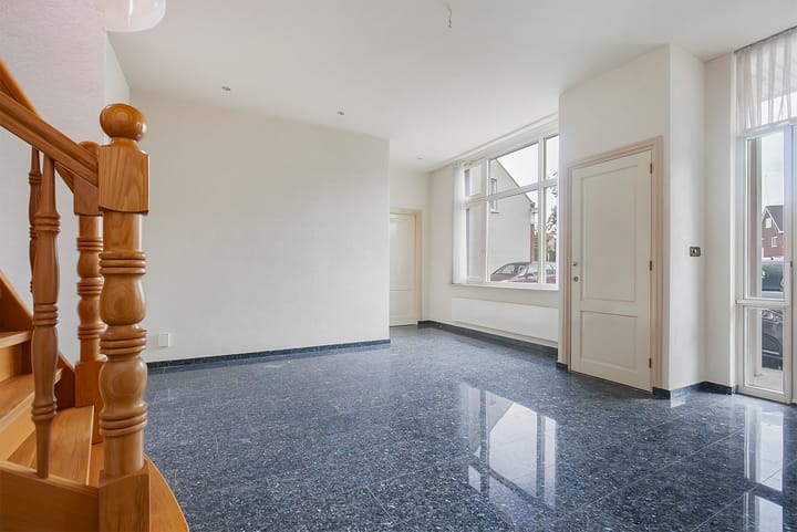 Photo 7 of Aalstraat 1