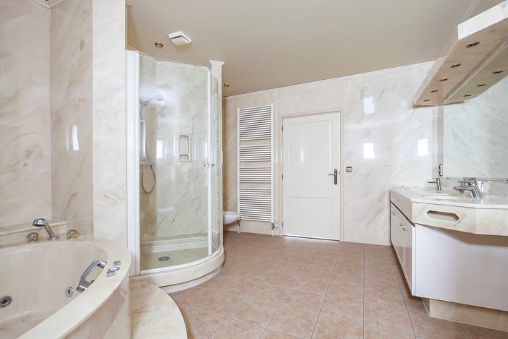 Photo 26 of Aalstraat 1