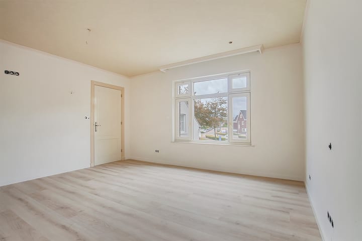 Photo 31 of Aalstraat 1