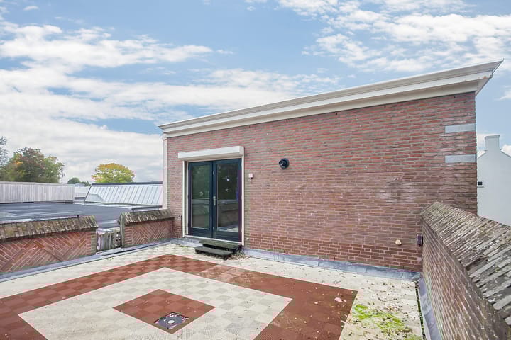 Photo 39 of Aalstraat 1