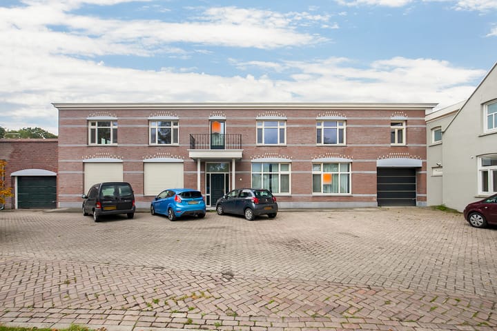 Photo 42 of Aalstraat 1