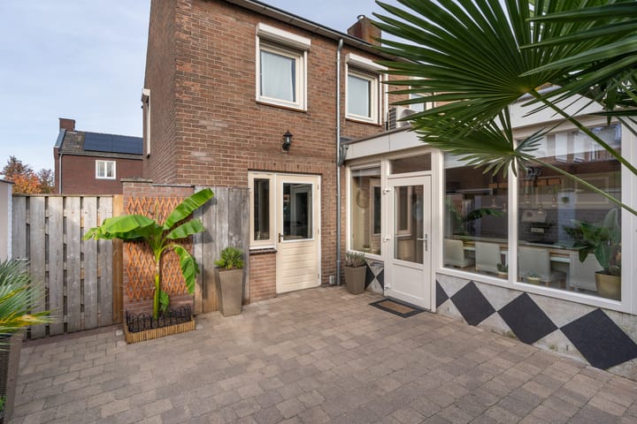 Foto 23 van Hofstraat 30