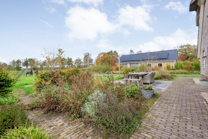 Photo 72 of Veldsteeg 1-A