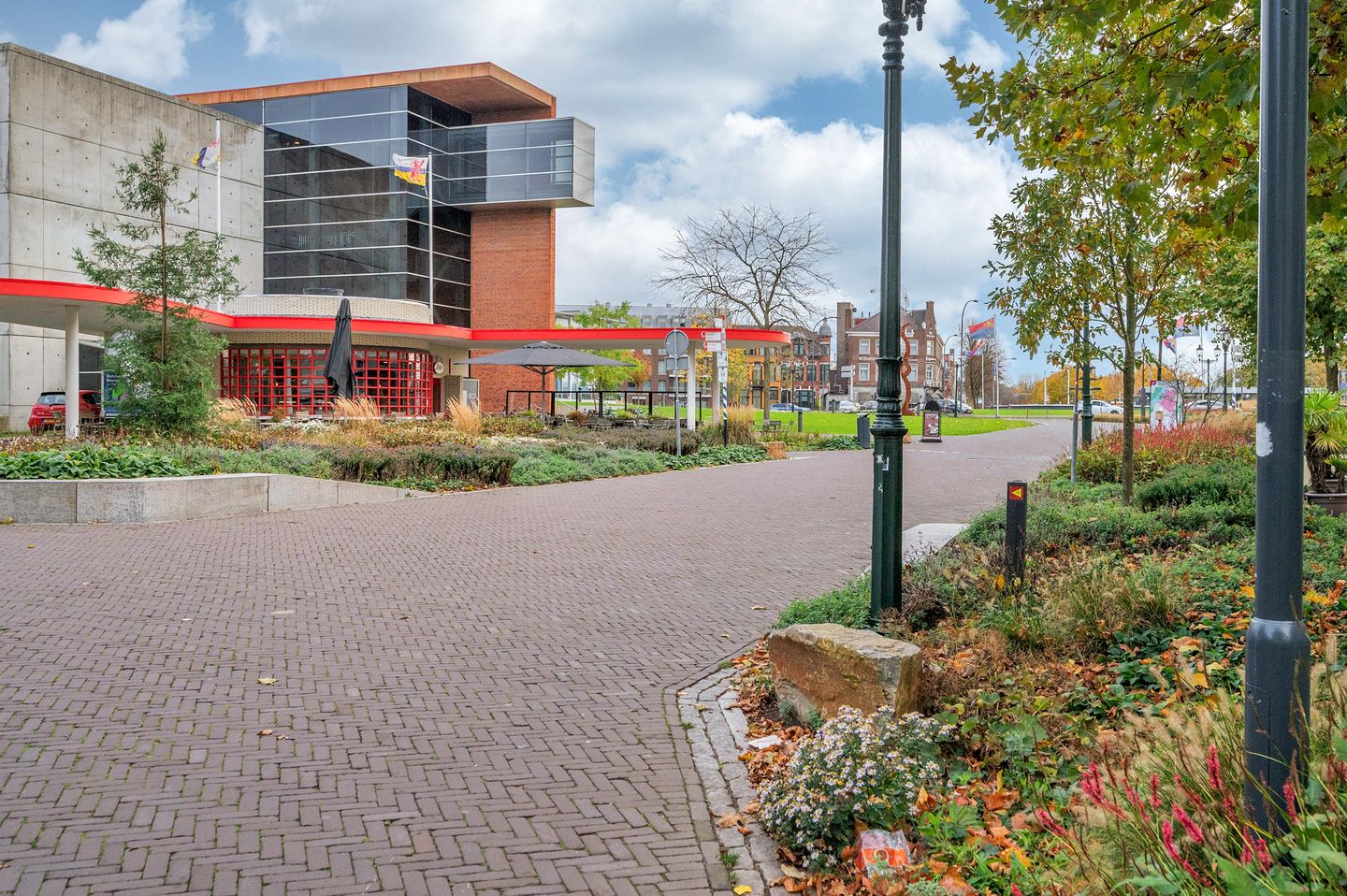 Foto 29 van Spoorstraat 26