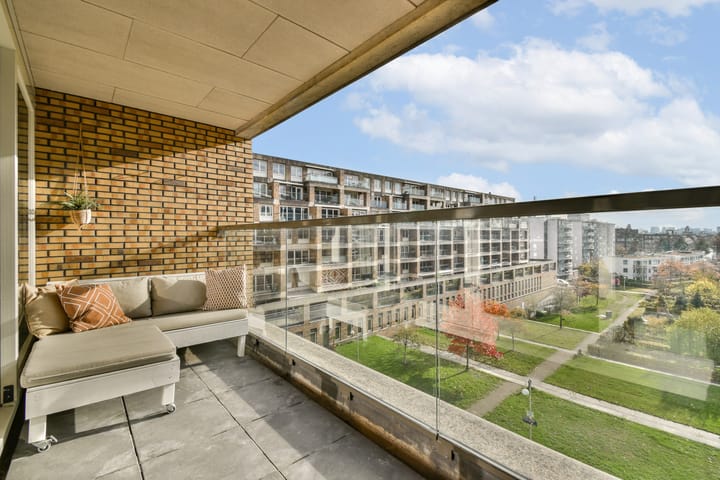 Photo 5 of Bos en Lommerplein 95