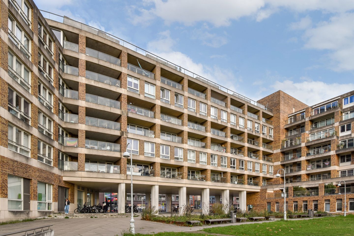 Foto 25 van Bos en Lommerplein 95