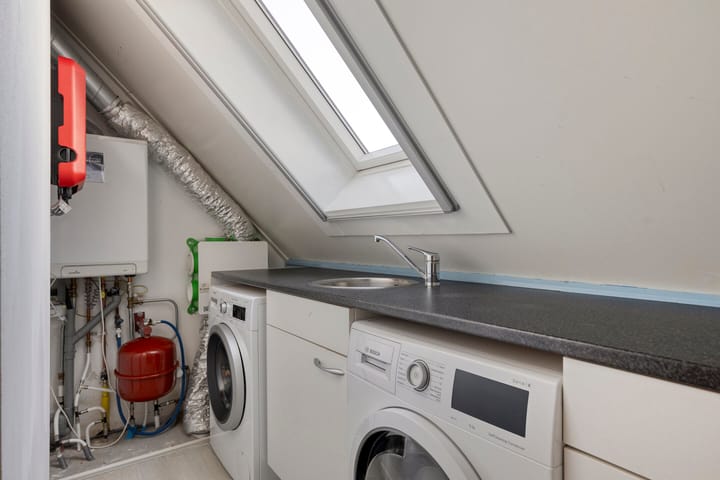 Foto 28 van Leostraat 47