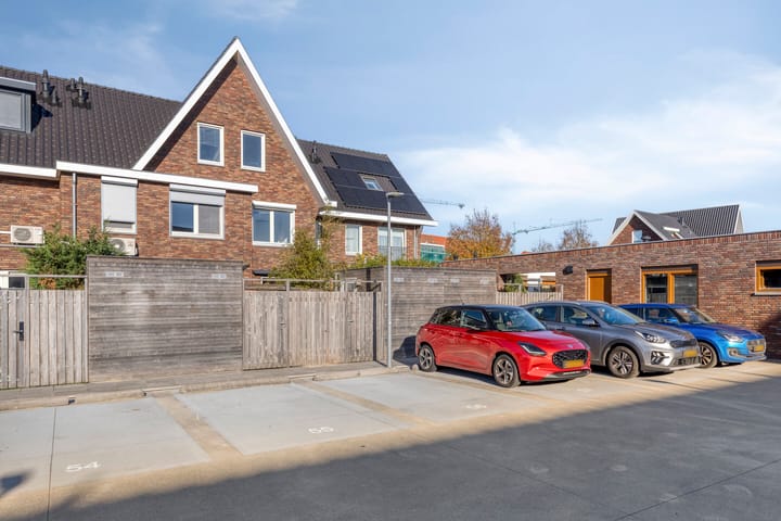 Foto 32 van Leostraat 47