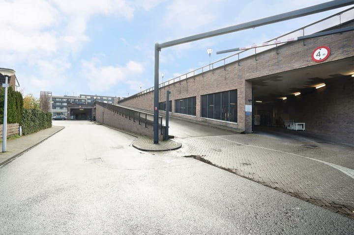 Photo 21 of Hans Vonkstraat 75