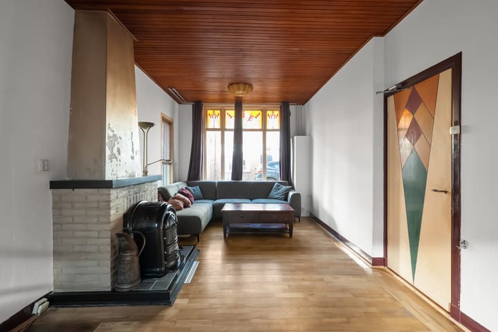 Photo 5 of Hertzogstraat 102