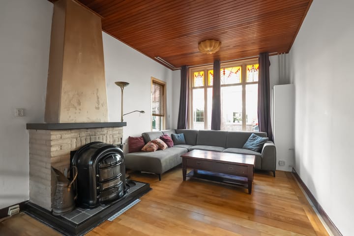 Photo 6 of Hertzogstraat 102