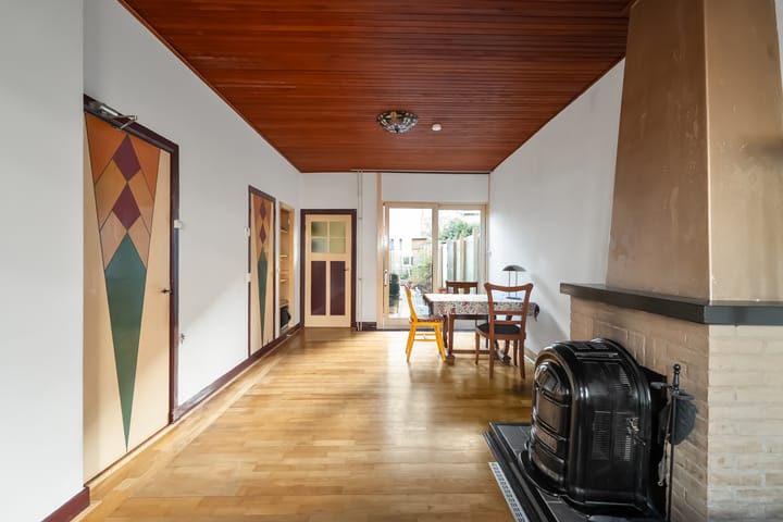 Photo 7 of Hertzogstraat 102