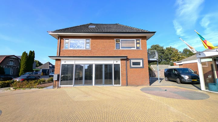 Photo 18 of Leeksterweg 2