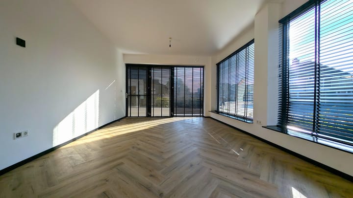 Photo 7 of Leeksterweg 2