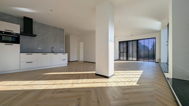 Photo 2 of Leeksterweg 2