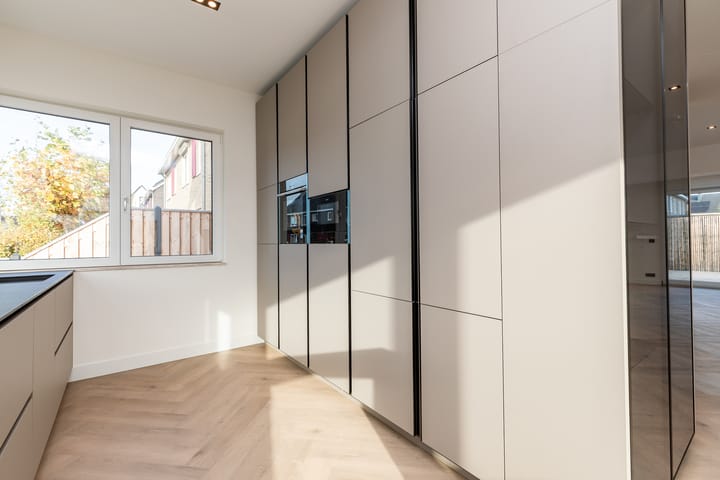 Foto 4 van John Bardeenstraat 18