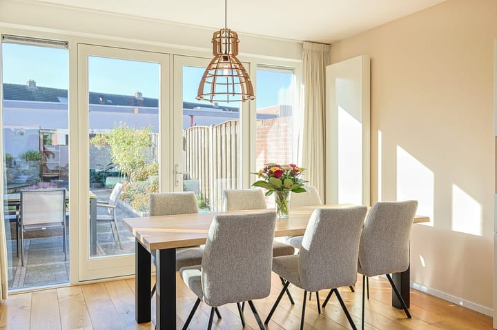 Foto 11 van Ericastraat 5