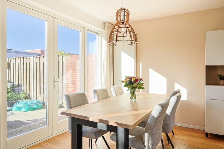 Foto 12 van Ericastraat 5