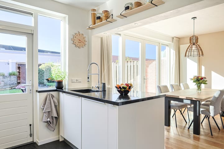 Foto 15 van Ericastraat 5