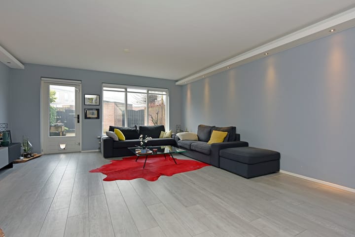 Photo 2 of Groen van Prinstererstraat 30