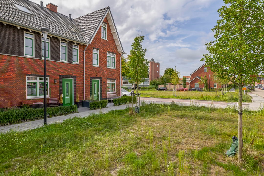 Photo 38 of Mgr. W.M. Bekkerslaan 98