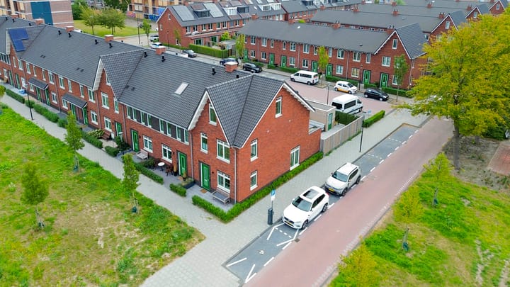 Photo 48 of Mgr. W.M. Bekkerslaan 98