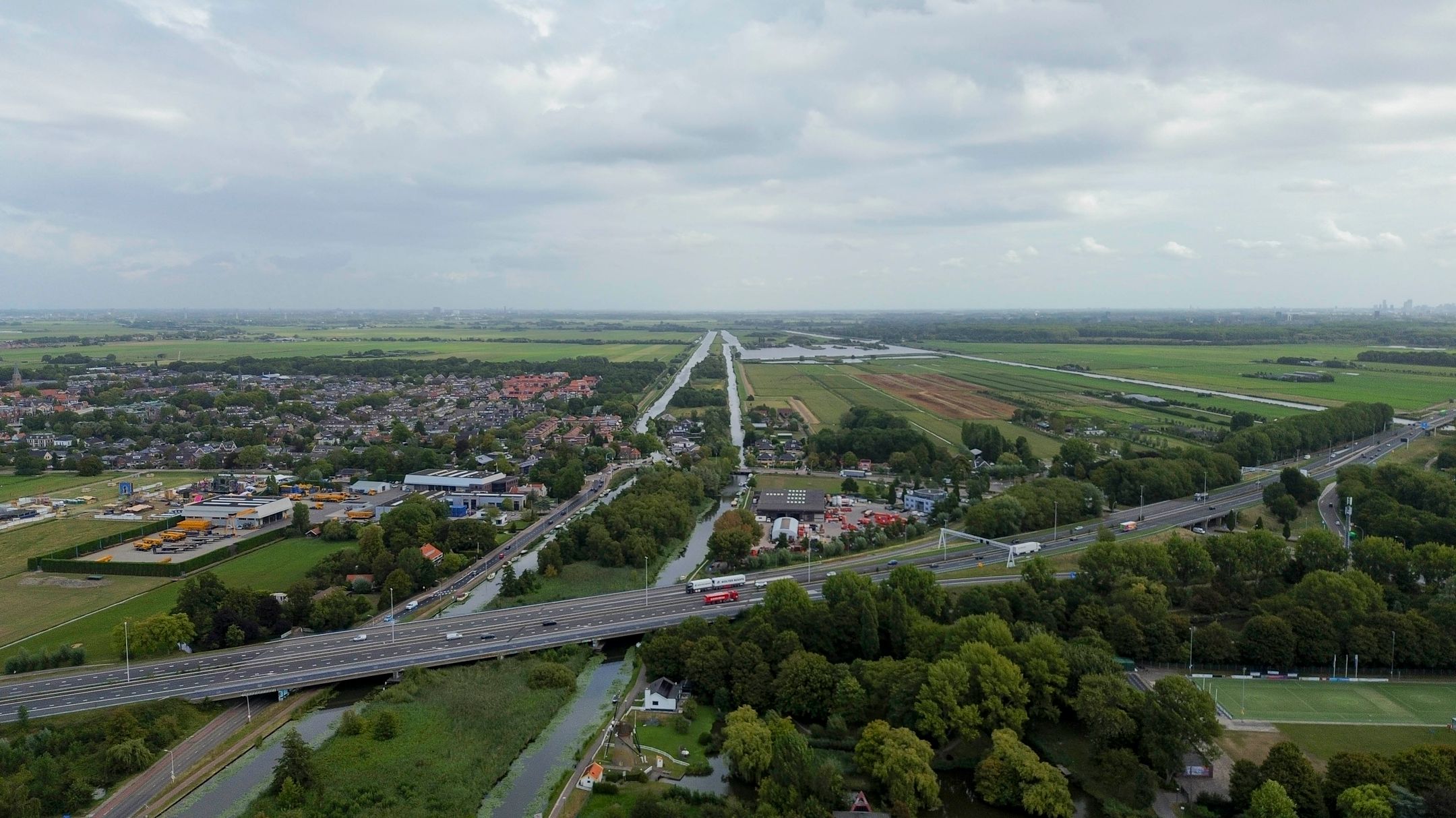 Photo 54 of Mgr. W.M. Bekkerslaan 98