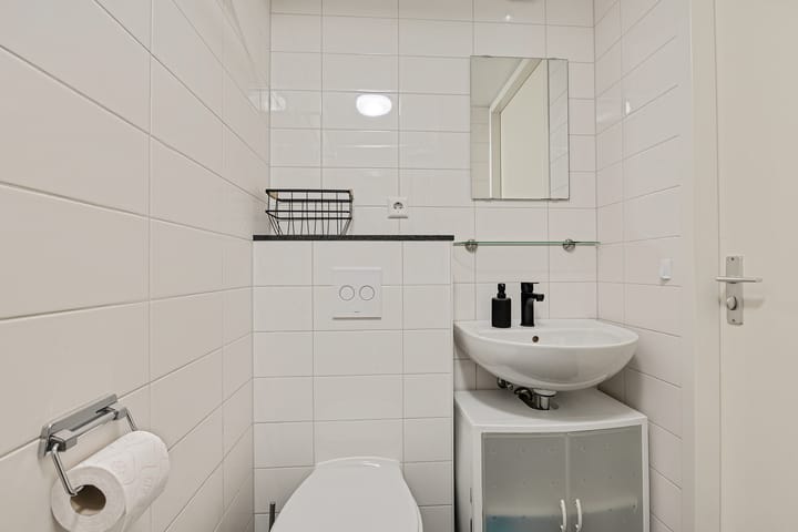 Photo 8 of Welnastraat 225