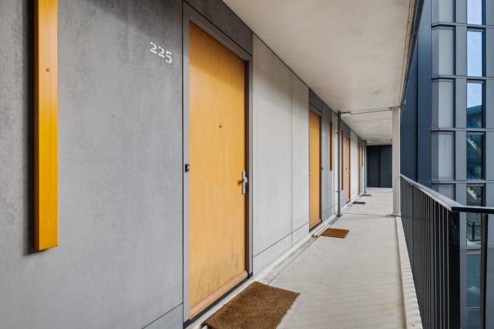 Photo 14 of Welnastraat 225