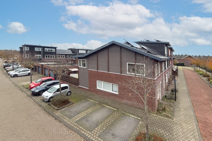 Foto 35 van Louis Couperusstraat 69