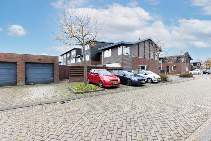 Foto 38 van Louis Couperusstraat 69