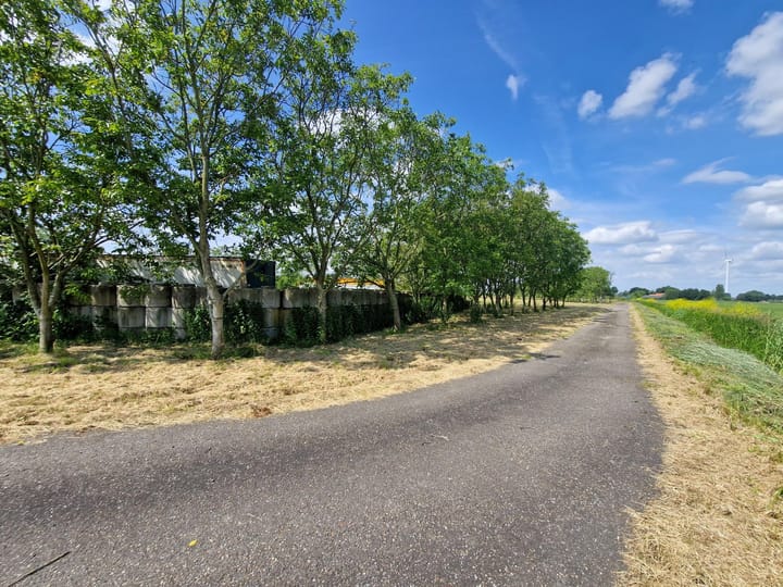 Photo 6 of Hoevenseweg 11-TO