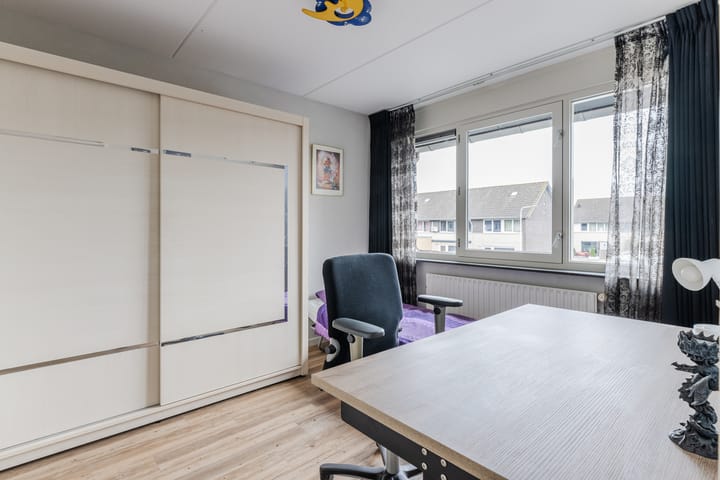 Foto 19 van Muggenbergstraat 55