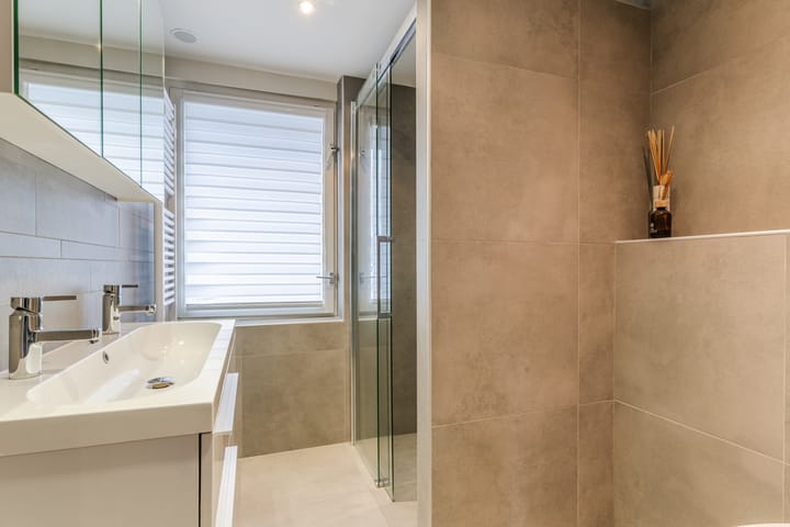 Foto 22 van Muggenbergstraat 55