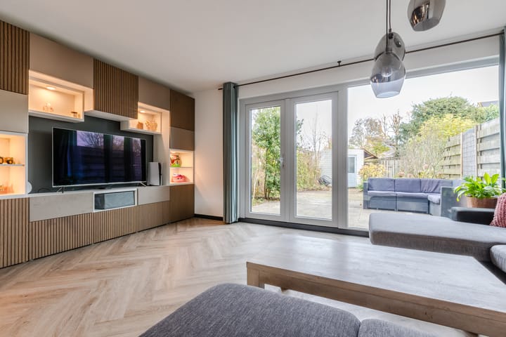 Photo 6 of Gele Varaan 54