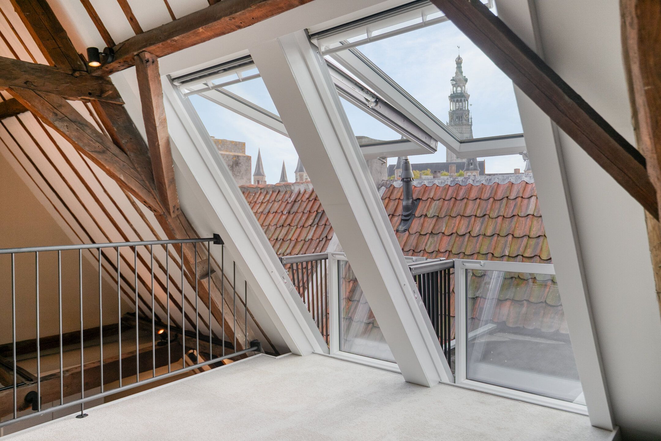 Photo 6 of Wagenaarstraat 13-B